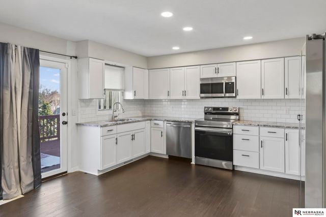 2149 N 121st Street, Omaha, NE 68164