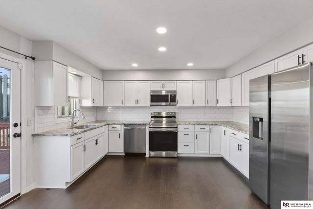 2149 N 121st Street, Omaha, NE 68164