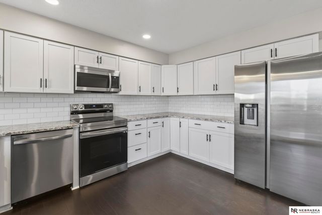 2149 N 121st Street, Omaha, NE 68164