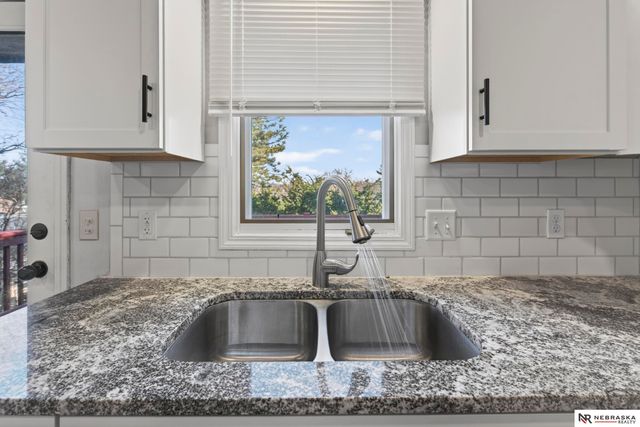 2149 N 121st Street, Omaha, NE 68164