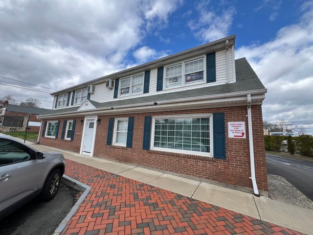 365 Main Street, Berlin, CT 06037