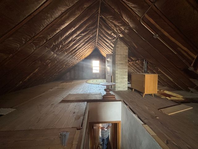 3423 N Church Street, Rockford, IL 61103