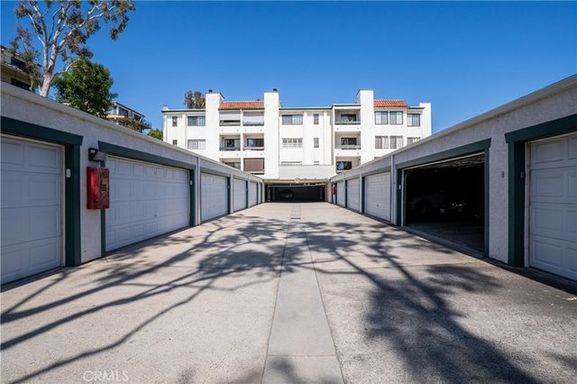 1903 Temple Avenue 228, Signal Hill, CA 90755
