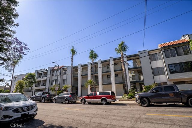 1903 Temple Avenue 228, Signal Hill, CA 90755
