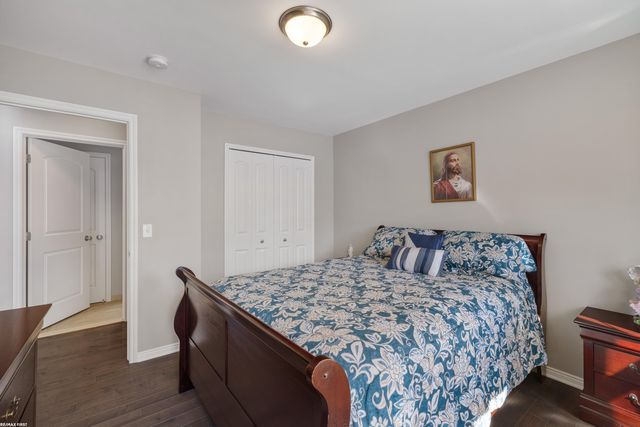 20815 Rockhill Drive, Macomb Twp, MI 48044