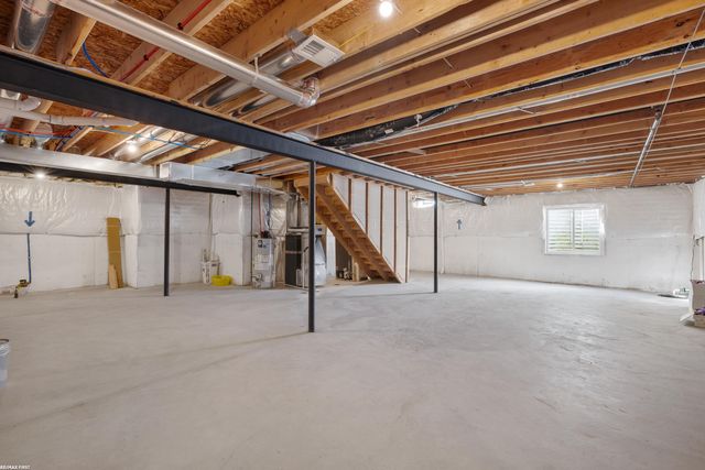 20815 Rockhill Drive, Macomb Twp, MI 48044