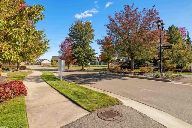 20815 Rockhill Drive, Macomb Twp, MI 48044