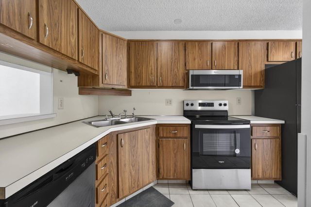 5373 Mariesa Avenue, West Palm Beach, FL 33417