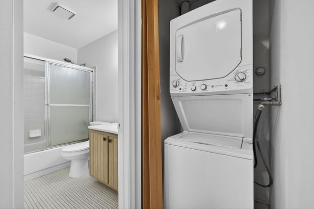 5373 Mariesa Avenue, West Palm Beach, FL 33417