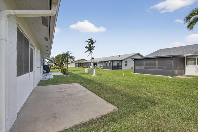 5373 Mariesa Avenue, West Palm Beach, FL 33417