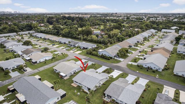 5373 Mariesa Avenue, West Palm Beach, FL 33417