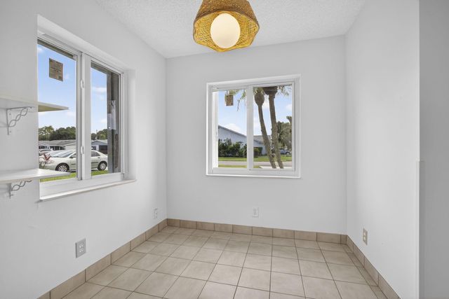 5373 Mariesa Avenue, West Palm Beach, FL 33417