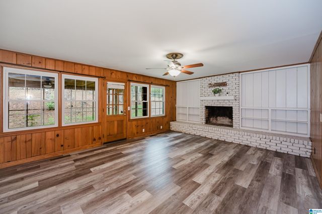 1406 VALLEY ROAD, Jasper, AL 35501