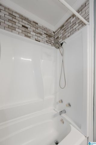 1406 VALLEY ROAD, Jasper, AL 35501