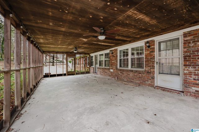 1406 VALLEY ROAD, Jasper, AL 35501