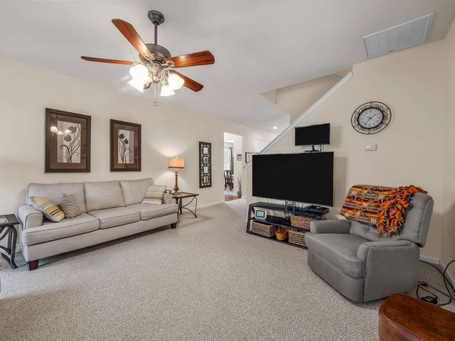 722 Tinder Box Court, Boiling Springs, SC 29316