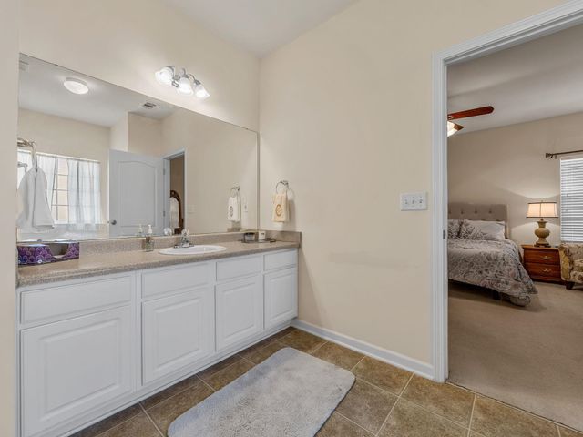 722 Tinder Box Court, Boiling Springs, SC 29316