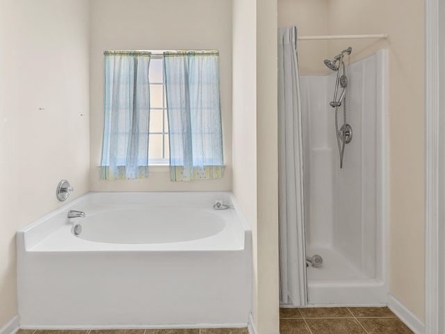 722 Tinder Box Court, Boiling Springs, SC 29316