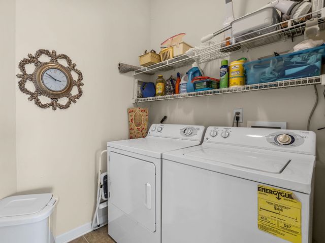 722 Tinder Box Court, Boiling Springs, SC 29316