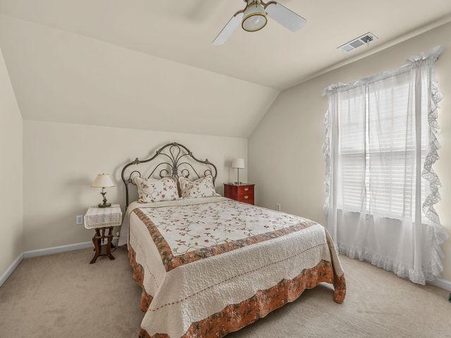 722 Tinder Box Court, Boiling Springs, SC 29316