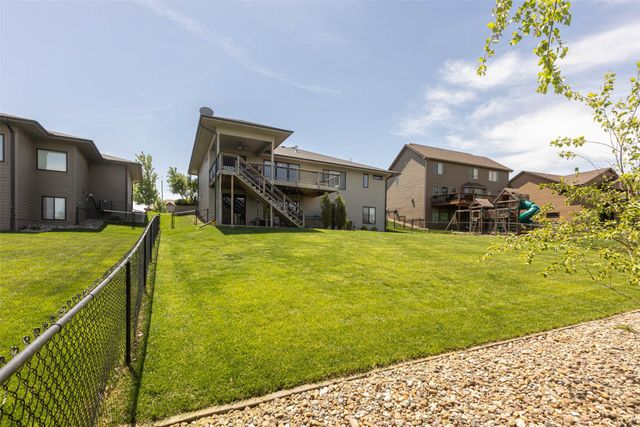 2409 NE 10th Court, Grimes, IA 50111