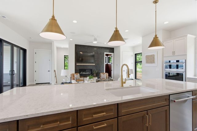 41 W 14th Street, Newport, KY 41071