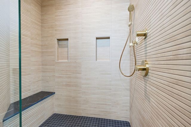 41 W 14th Street, Newport, KY 41071