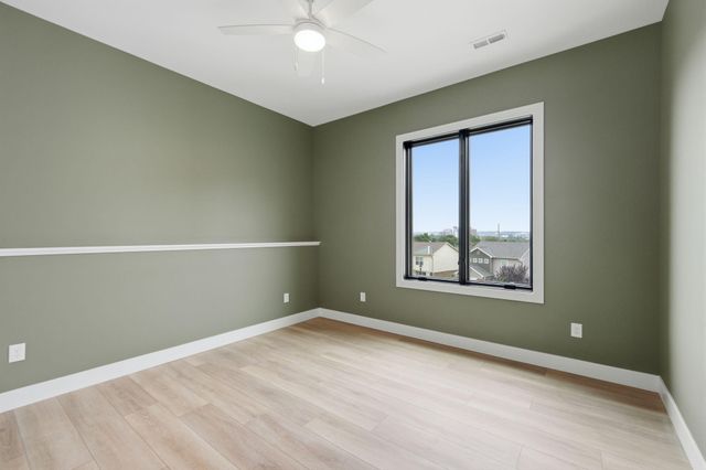 41 W 14th Street, Newport, KY 41071