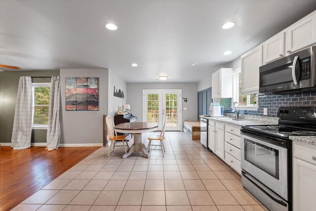 6231 Freudman Rd, Whites Creek, TN 37189