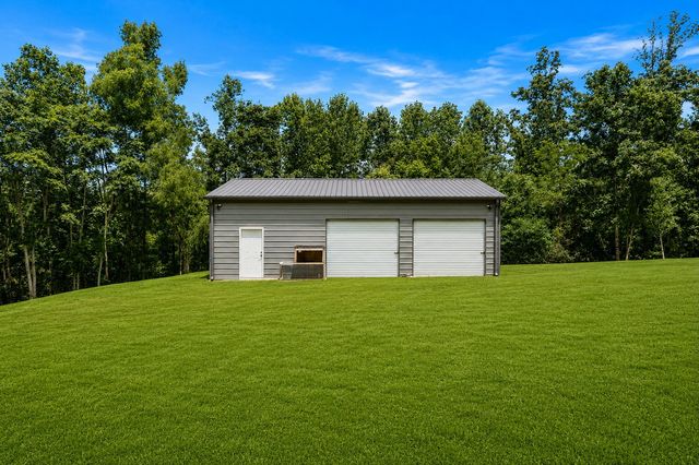 6231 Freudman Rd, Whites Creek, TN 37189