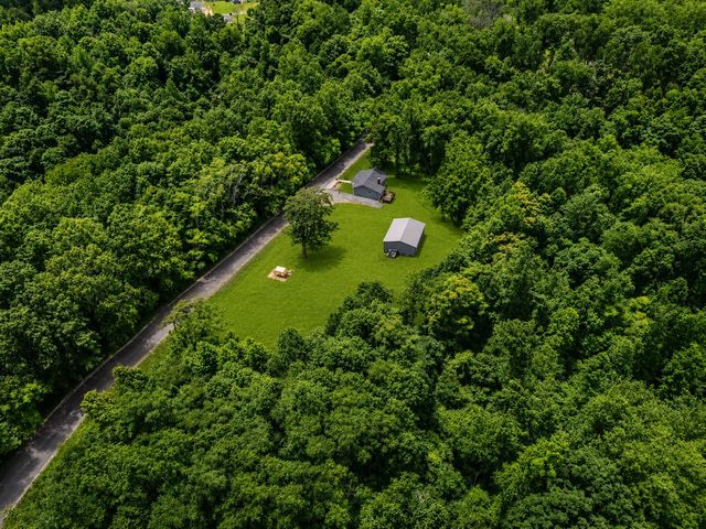 6231 Freudman Rd, Whites Creek, TN 37189
