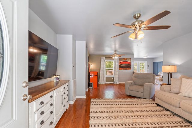 6231 Freudman Rd, Whites Creek, TN 37189