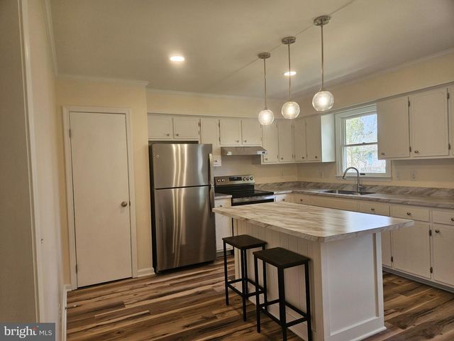 5 7TH ST, Ridgely, MD 21660