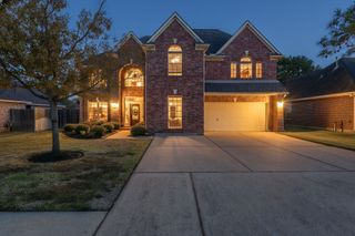 19018 Rustling Ridge Lane, Tomball, TX 77377