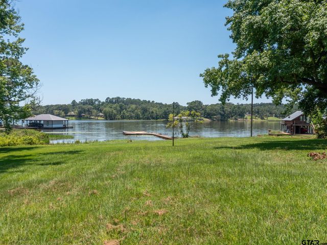15606 McElroy Rd, Whitehouse, TX 75791