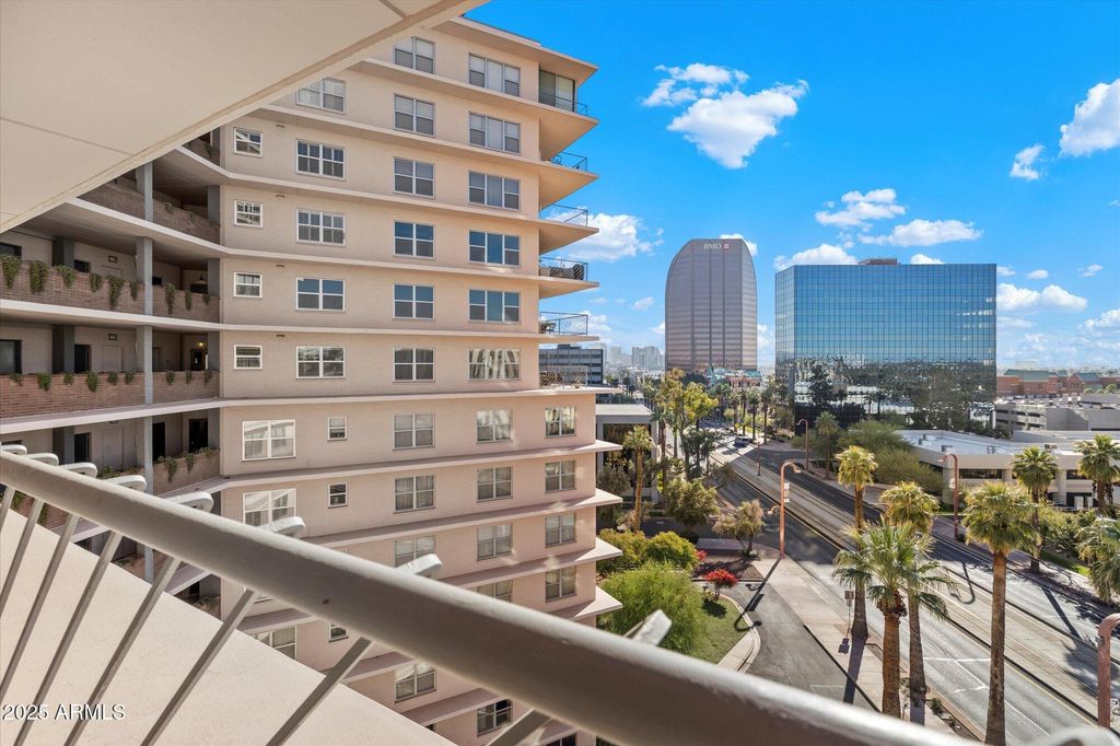 2201 N CENTRAL Avenue 8-C, Phoenix, AZ 85004 — photo 3