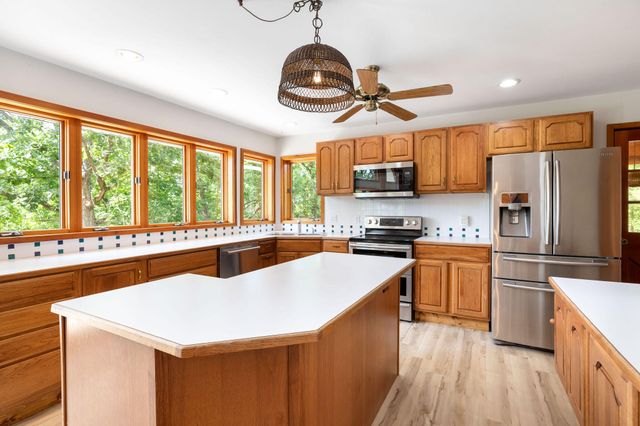 23853 Sonny Drive, Golden, MO 65658