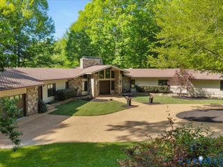 3640 Michaux Mill Dr, Powhatan, VA 23139