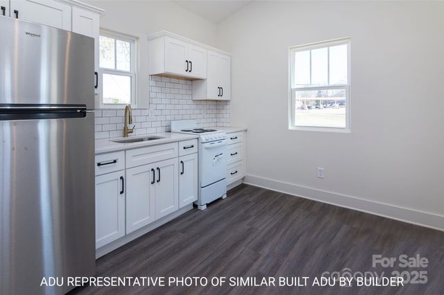 729 Wabash Avenue, Charlotte, NC 28208