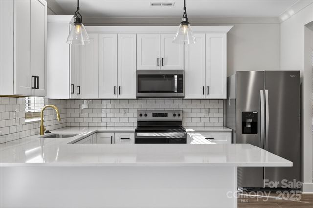 729 Wabash Avenue, Charlotte, NC 28208