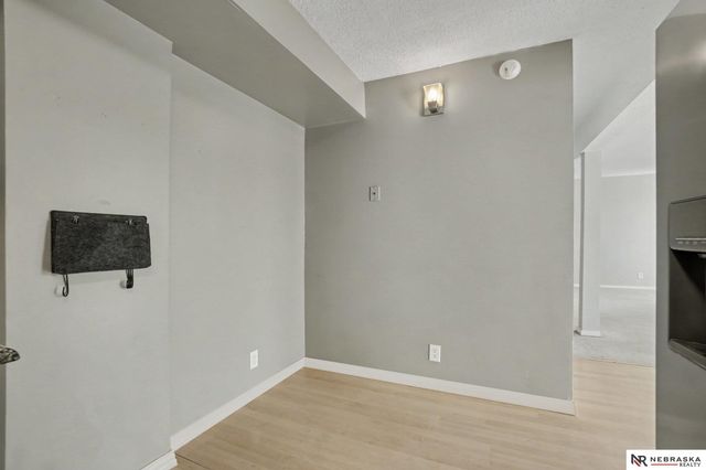 11736 Ruggles Circle, Omaha, NE 68164