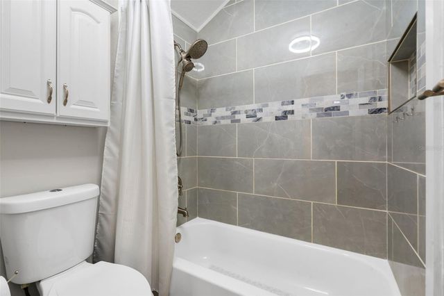 6422 BRIDGECREST DRIVE, Lithia, FL 33547