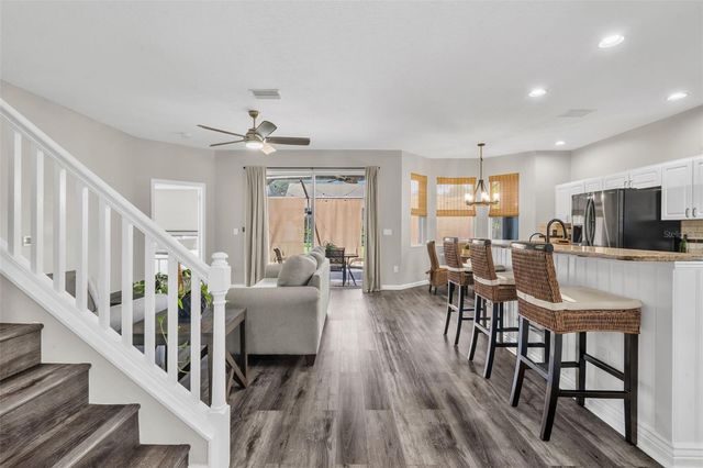 6422 BRIDGECREST DRIVE, Lithia, FL 33547