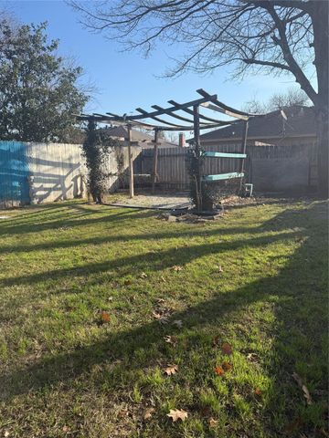 11008 Misty Summit Drive, Houston, TX 77086