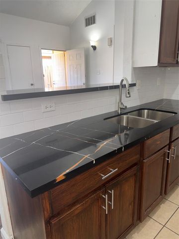 11008 Misty Summit Drive, Houston, TX 77086