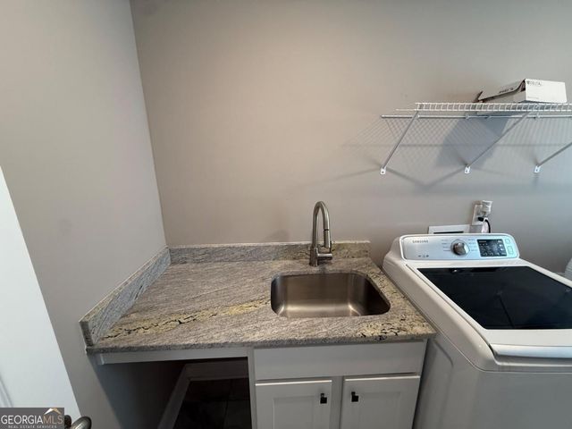 212 Huntington Shoals Drive, Athens, GA 30606