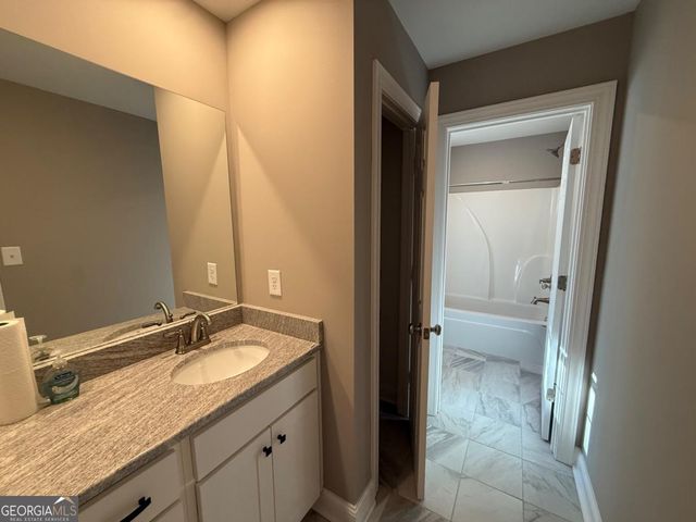 212 Huntington Shoals Drive, Athens, GA 30606