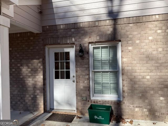 212 Huntington Shoals Drive, Athens, GA 30606