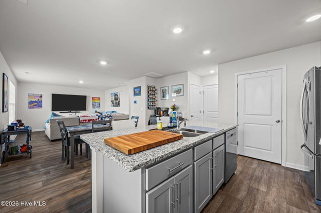 4007 Madeline Farm Boulevard, New Bern, NC 28560