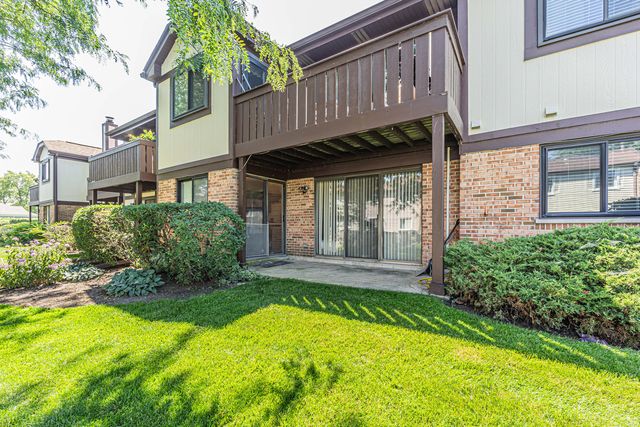 1538 Springview Court A1, Wheeling, IL 60090